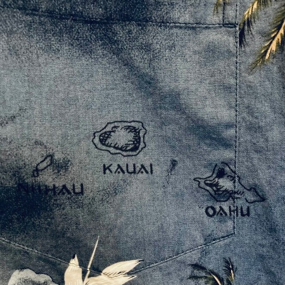 PALMWAVE Hawaiian Surfer Palm Trees Island Blue Shirt Surfer Tropical Men Medium - Picture 11 of 16